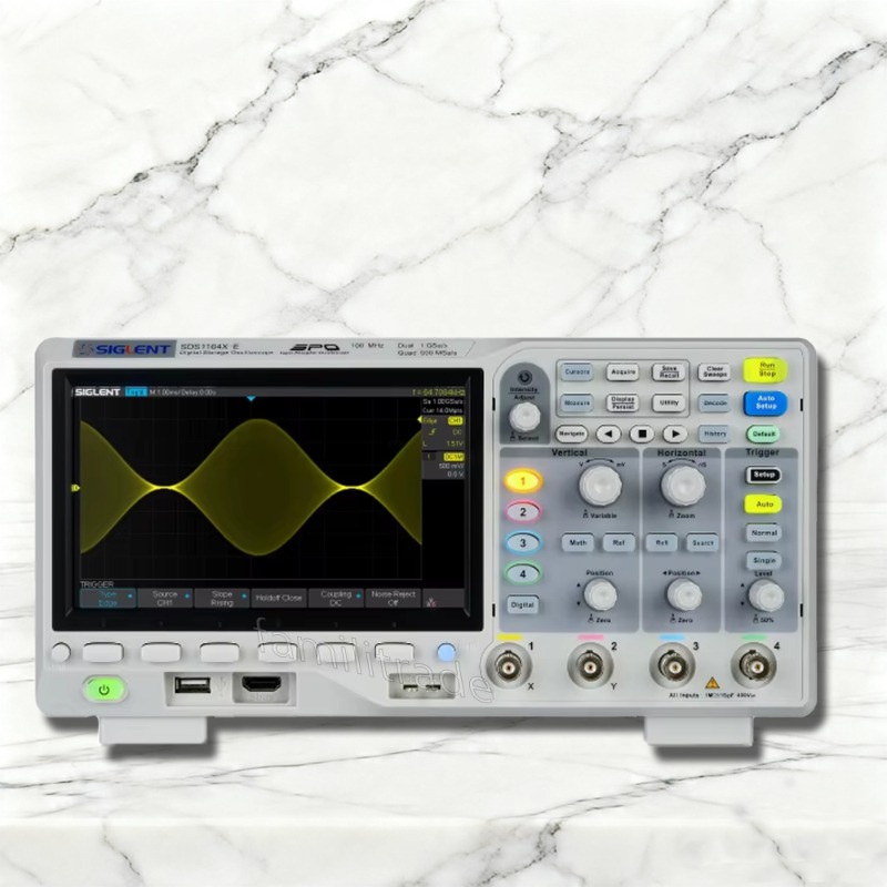 Digital Storage Oscilloscope 100Mhz 4Ch - Oscilloscopio Digitale SIGLENT SDS1104X-E 100MHz 4CH,
